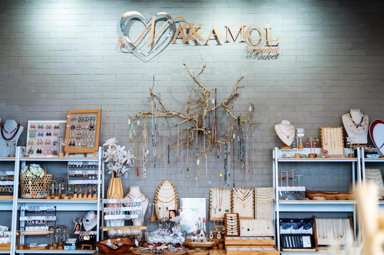Signature Boutique Отель Patong
