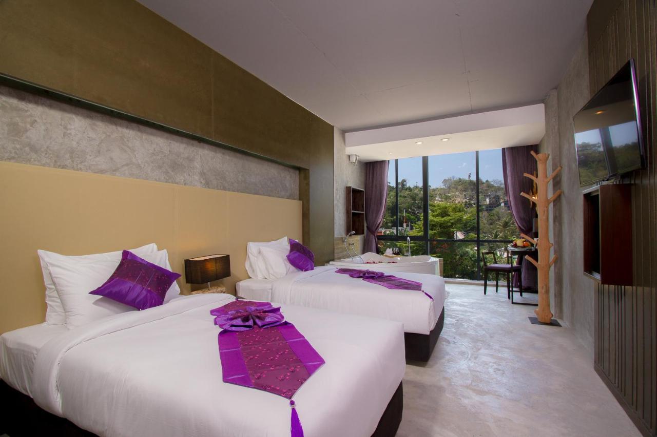 Отель Signature Boutique Patong